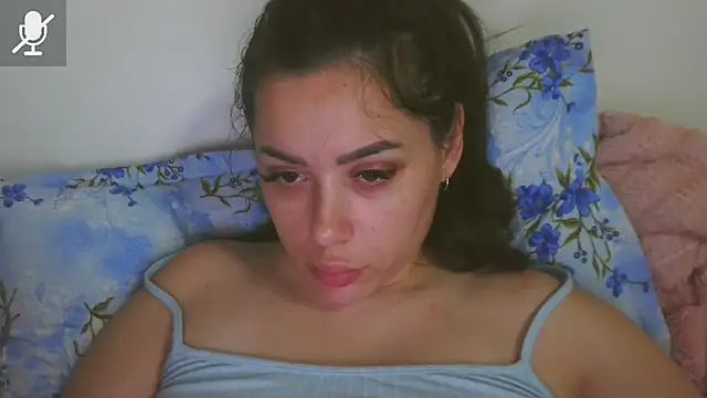 Snapshot of LovelyJulliette chatting on May 8, 2026, 12:49 am LovelyJulliette online show from May 8, 2026, 12:49 am