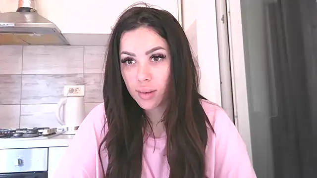Snapshot of LovelyJulliette chatting on May 20, 2026, 10:21 am LovelyJulliette online show from May 20, 2026, 10:21 am