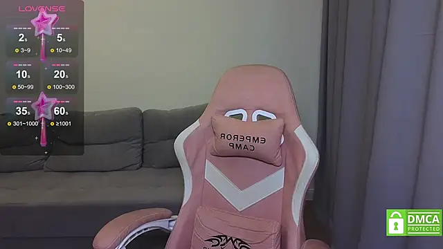 CaseyLabow online show from March 8, 2025, 11:58 am