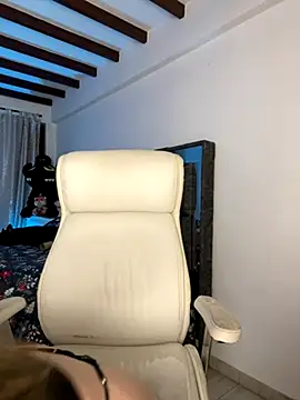 Snapshot of natashasweet chatting on October 28, 2025, 3:54 am natashasweet online show from October 28, 2025, 3:54 am