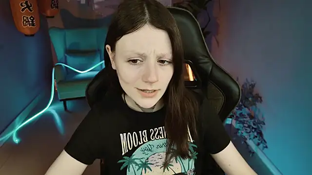 VeliraBraitberg online show from January 9, 2025, 8:13 am