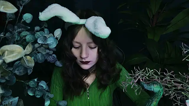 VeliraBraitberg online show from February 23, 2025, 11:11 am