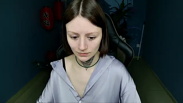 VeliraBraitberg online show from March 19, 2025, 5:08 am