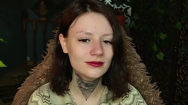 Snapshot of VeliraBraitberg chatting on July 5, 2026, 5:47 am VeliraBraitberg online show from July 5, 2026, 5:47 am