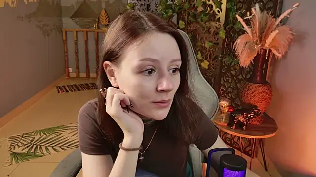 Snapshot of VeliraBraitberg chatting on August 5, 2026, 10:51 am VeliraBraitberg online show from August 5, 2026, 10:51 am