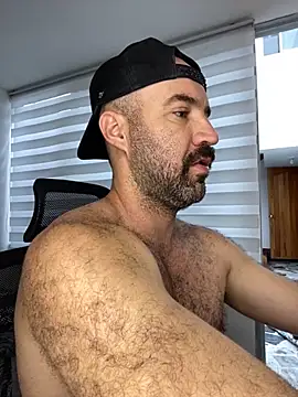 ADONIS ART01 online show from November 3, 2025, 3:02 pm