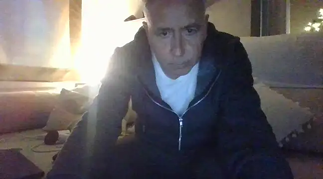 fransexdol online show from December 8, 2024, 5:22 pm