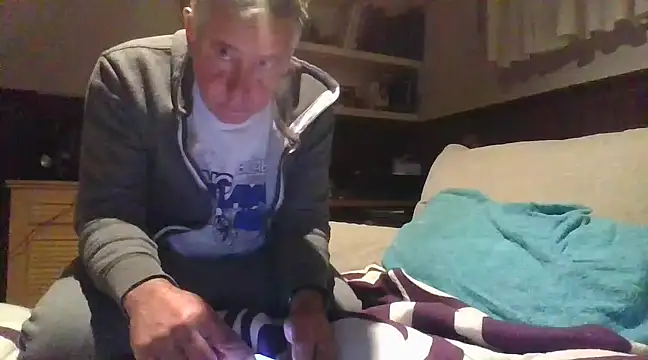 fransexdol online show from January 13, 2025, 9:52 pm