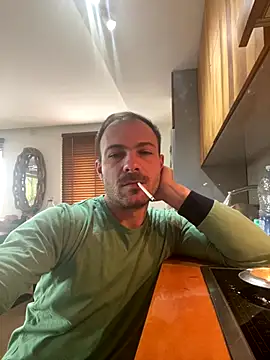 Adventurehotman online show from October 7, 2025, 9:06 am