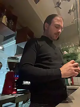 Adventurehotman online show from November 5, 2025, 7:14 pm