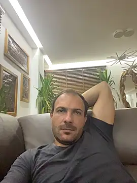 Adventurehotman online show from November 10, 2025, 11:48 pm