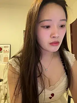 Snapshot of rose-u chatting on March 2, 2025, 11:18 am rose-u online show from March 2, 2025, 11:18 am