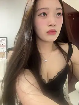 Snapshot of rose-u chatting on March 7, 2025, 9:18 am rose-u online show from March 7, 2025, 9:18 am