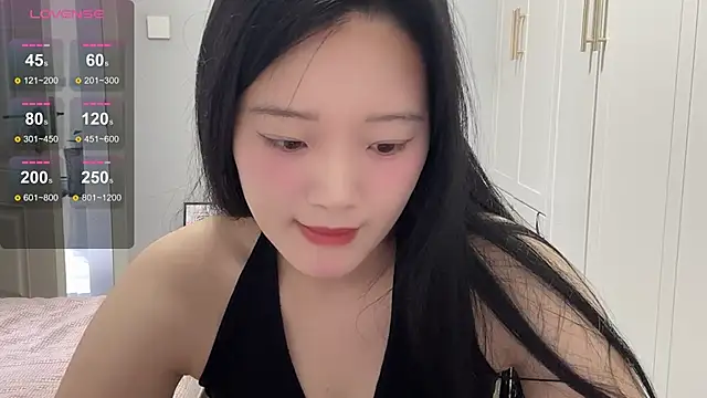 Snapshot of rose-u chatting on September 19, 2025, 2:02 am rose-u online show from September 19, 2025, 2:02 am