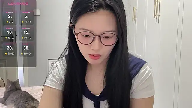 Snapshot of rose-u chatting on October 8, 2025, 2:31 am rose-u online show from October 8, 2025, 2:31 am