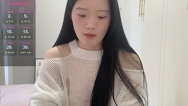 Snapshot of rose-u chatting on November 18, 2025, 2:06 am rose-u online show from November 18, 2025, 2:06 am