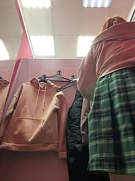 Snapshot of AmmyHot chatting on December 15, 2024, 7:24 am AmmyHot online show from December 15, 2024, 7:24 am