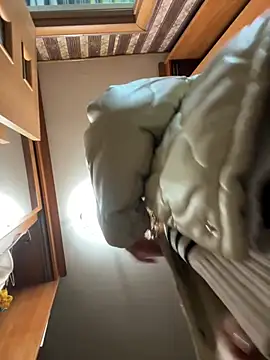 Snapshot of AmmyHot chatting on December 26, 2024, 4:10 am AmmyHot online show from December 26, 2024, 4:10 am