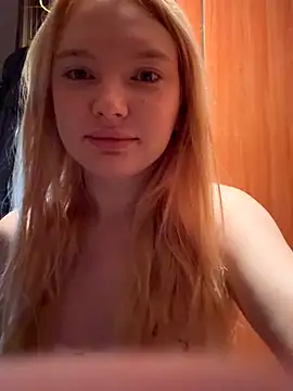 Snapshot of AmmyHot chatting on October 27, 2025, 4:27 am AmmyHot online show from October 27, 2025, 4:27 am