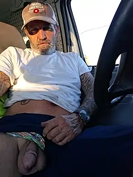 Hotbodyscottie online show from February 10, 2026, 10:47 pm