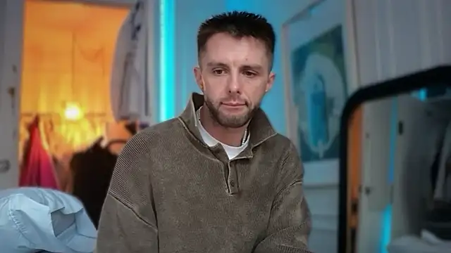 Snapshot of CupidZass chatting on February 14, 2026, 10:17 pm CupidZass online show from February 14, 2026, 10:17 pm