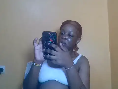 Snapshot of Prettyblackgal chatting on May 4, 2026, 7:26 am Prettyblackgal online show from May 4, 2026, 7:26 am