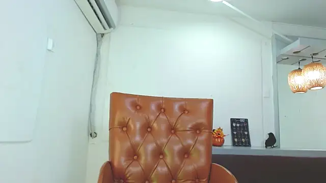 aitanarus online show from January 11, 2025, 7:38 pm