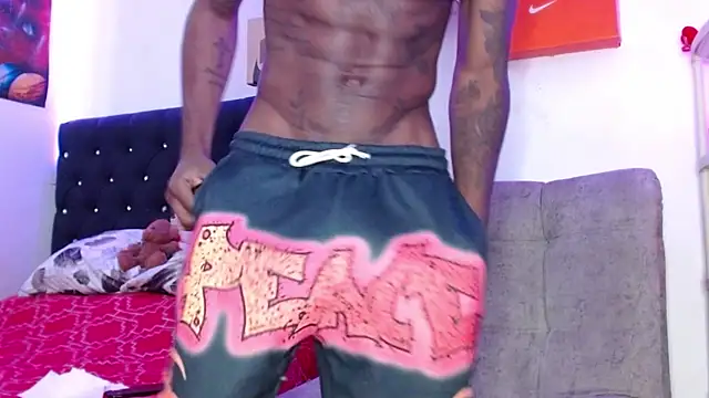 Snapshot of king__Black chatting on February 7, 2025, 5:07 pm king Black online show from February 7, 2025, 5:07 pm