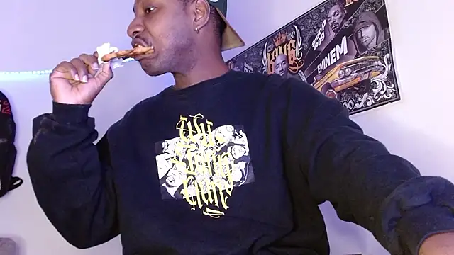 king  Black online show from February 21, 2026, 3:13 pm