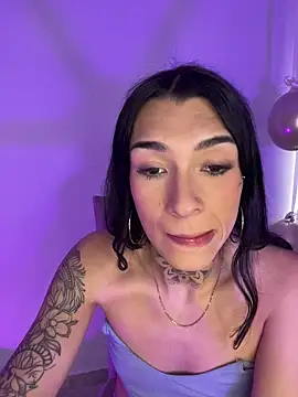 Snapshot of Camila_Coxx chatting on June 12, 2026, 5:01 pm Camila Coxx online show from June 12, 2026, 5:01 pm