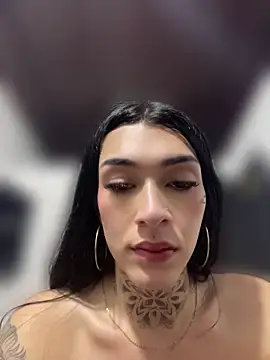 Snapshot of Camila_Coxx chatting on July 5, 2026, 11:45 pm Camila Coxx online show from July 5, 2026, 11:45 pm