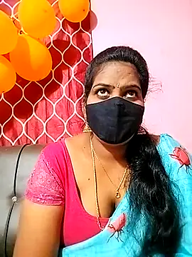 melina214 online show from February 26, 2025, 4:56 pm