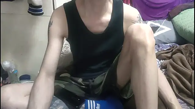 JJjing online show from February 3, 2026, 11:21 pm