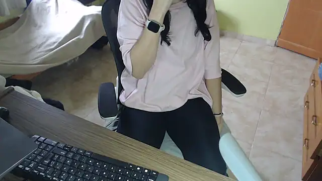 samantha s69 online show from July 29, 2026, 7:56 pm