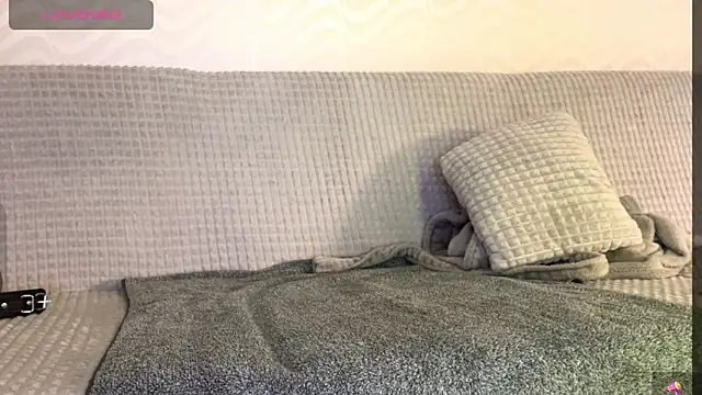 Snapshot of Missy_baby chatting on February 11, 2025, 6:44 pm Missy baby online show from February 11, 2025, 6:44 pm