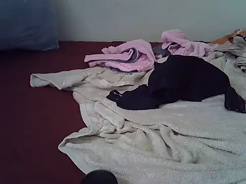 Snapshot of Sonnia_ chatting on June 13, 2026, 12:25 pm Sonnia online show from June 13, 2026, 12:25 pm