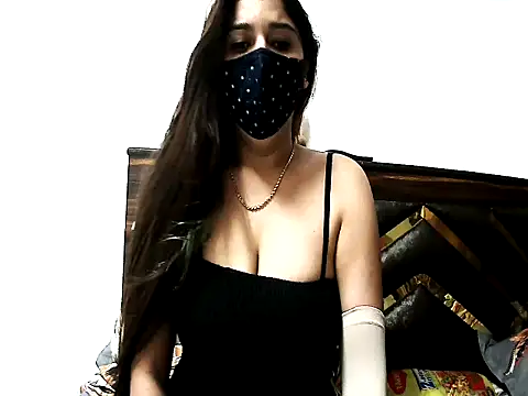 Gloie4u online show from February 25, 2026, 10:03 am