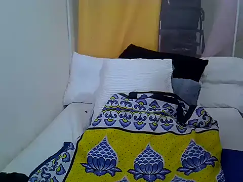 Snapshot of Sweetreena chatting on June 12, 2026, 2:49 pm Sweetreena online show from June 12, 2026, 2:49 pm