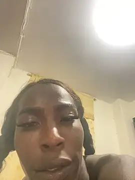 Snapshot of Richchocolatesweet_ chatting on December 11, 2024, 4:39 am Richchocolatesweet online show from December 11, 2024, 4:39 am