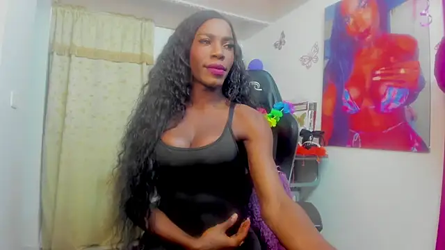 Snapshot of Richchocolatesweet_ chatting on December 12, 2024, 2:15 am Richchocolatesweet online show from December 12, 2024, 2:15 am