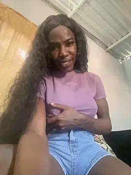 Snapshot of Richchocolatesweet_ chatting on January 23, 2025, 9:50 pm Richchocolatesweet online show from January 23, 2025, 9:50 pm