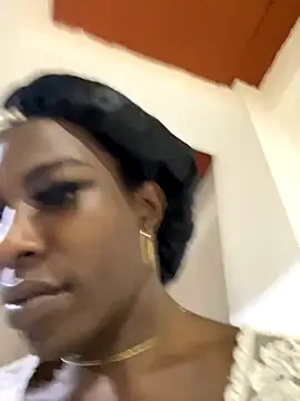 Snapshot of Richchocolatesweet_ chatting on September 19, 2025, 2:07 pm Richchocolatesweet online show from September 19, 2025, 2:07 pm