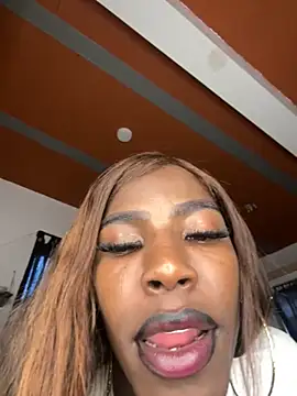 Snapshot of Richchocolatesweet_ chatting on November 8, 2025, 8:51 pm Richchocolatesweet online show from November 8, 2025, 8:51 pm