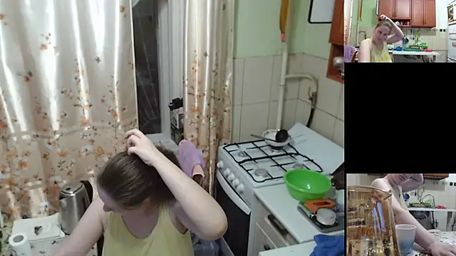 Snapshot of Sakura_Green chatting on November 2, 2025, 4:37 am Sakura Green online show from November 2, 2025, 4:37 am