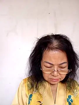 Hotestlove online show from November 26, 2025, 1:28 am