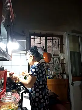 Hotestlove online show from February 27, 2026, 1:05 am