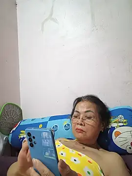 Hotestlove online show from June 7, 2026, 6:11 pm