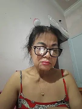 Hotestlove online show from July 25, 2026, 2:14 pm