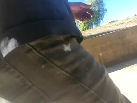 Crackkers online show from December 10, 2024, 7:22 pm