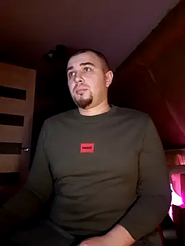 Snapshot of Foxyshaved chatting on February 10, 2025, 5:47 am Foxyshaved online show from February 10, 2025, 5:47 am